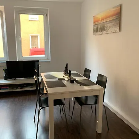 Ferienwohnung Stadt *