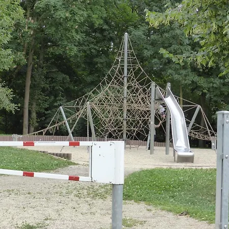 Ferienwohnung Stadt *